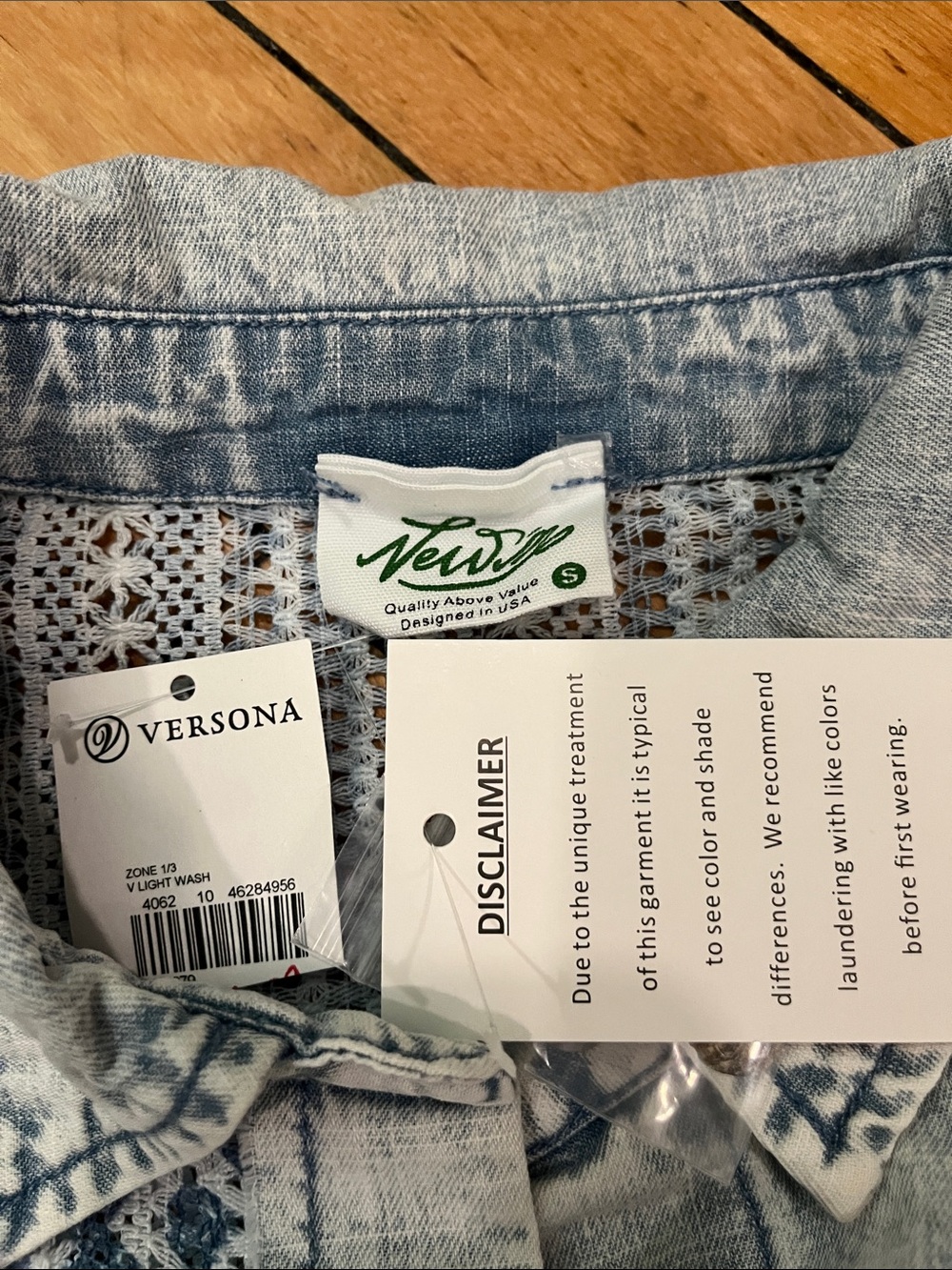 Blouse - Picture 2 of 3